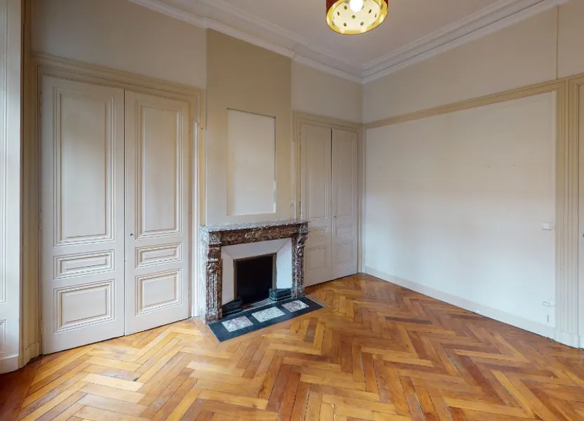 Flat Rue Gambetta in Saint-Étienne