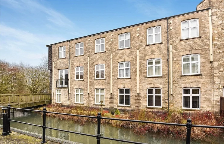 Flat Woodford Mill in West Oxfordshire