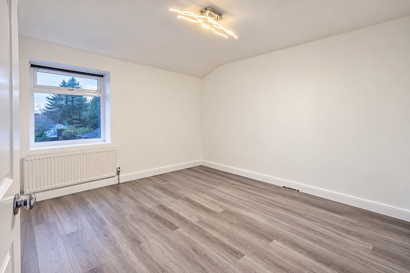 House Hobart Close in Greater London