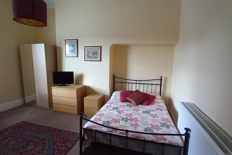 Room Bird Street in Preston