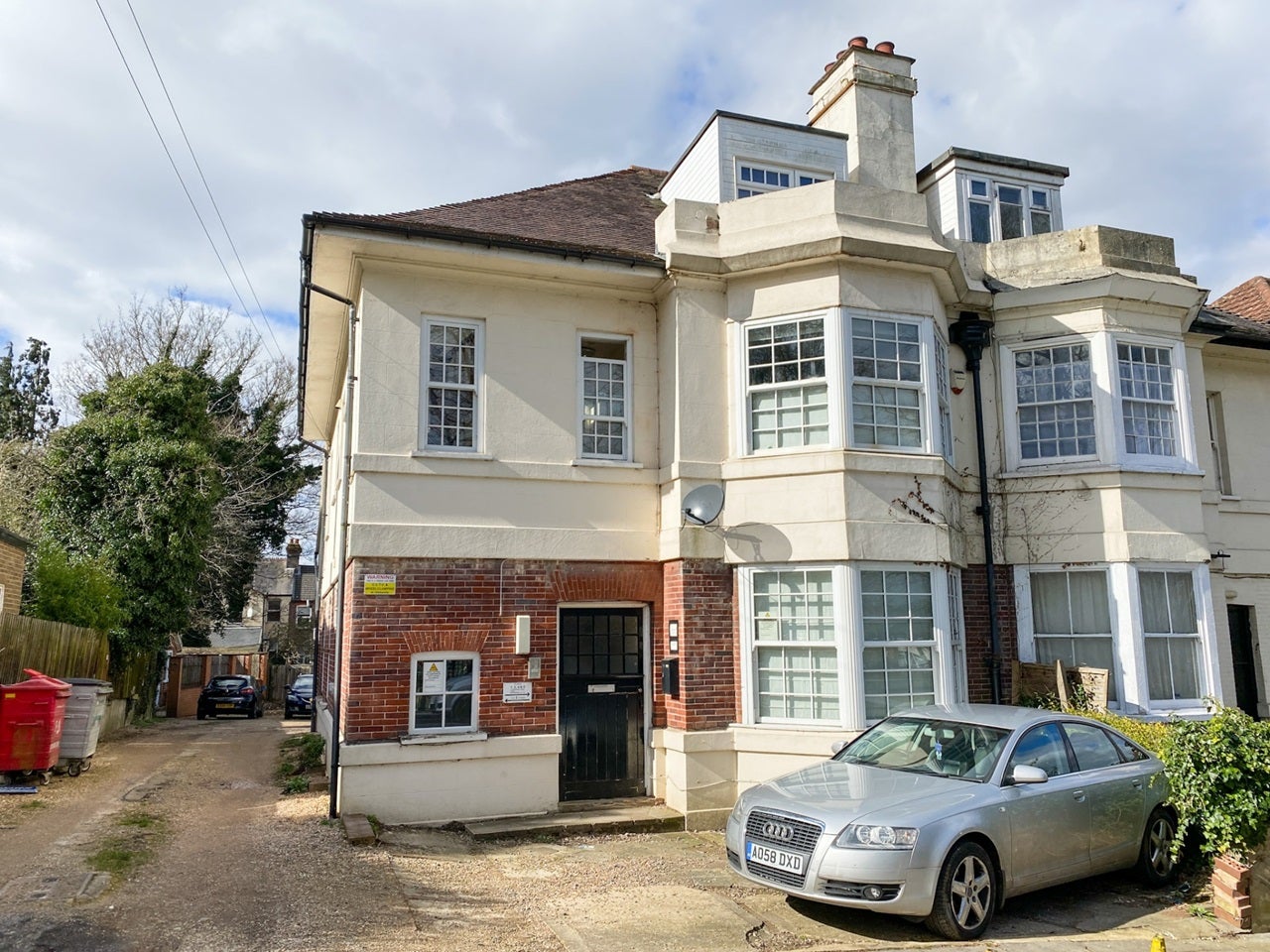 Flat Brantwood Road in Luton