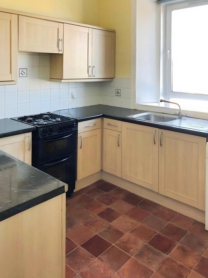Flat Slateford Road in City of Edinburgh