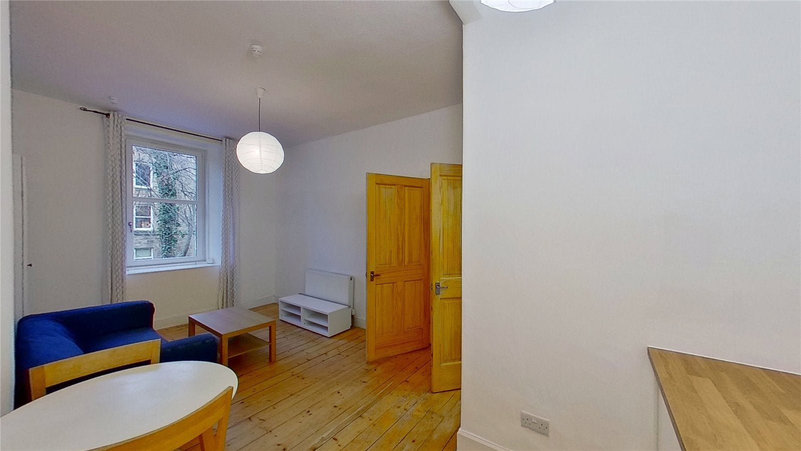 Flat Stewart Terrace in City of Edinburgh