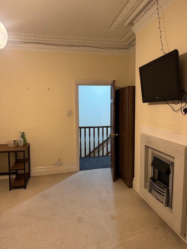 Room Warwick Street in Newcastle upon Tyne
