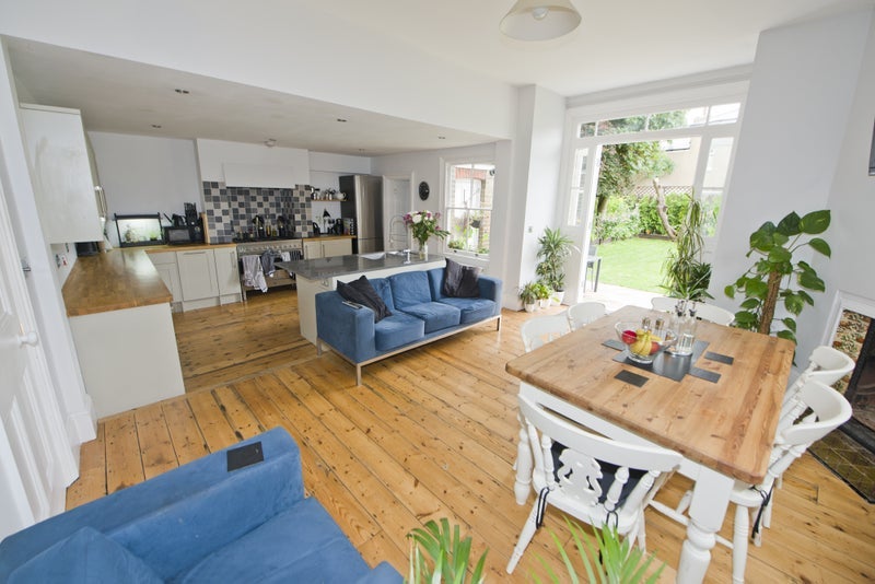 Room Felday Road in Greater London