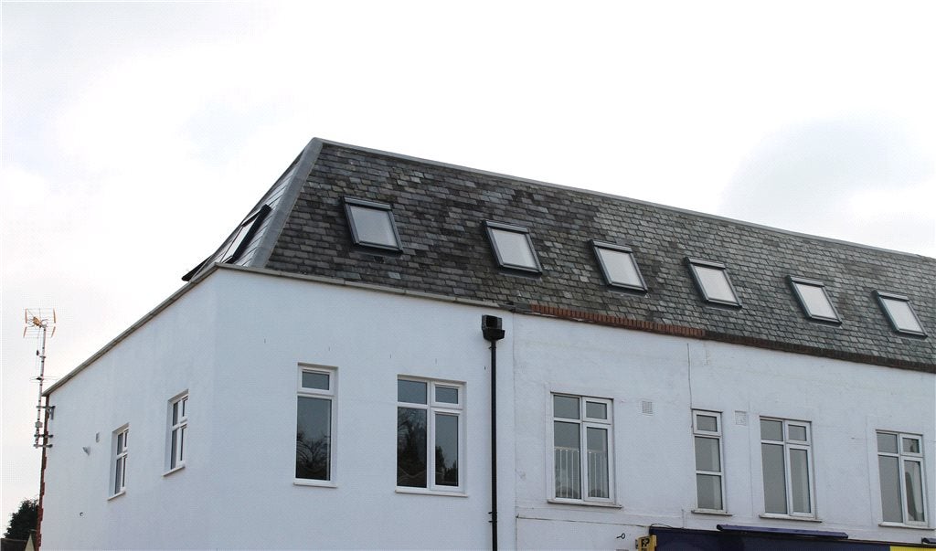 Flat Tattenham Crescent in Reigate and Banstead