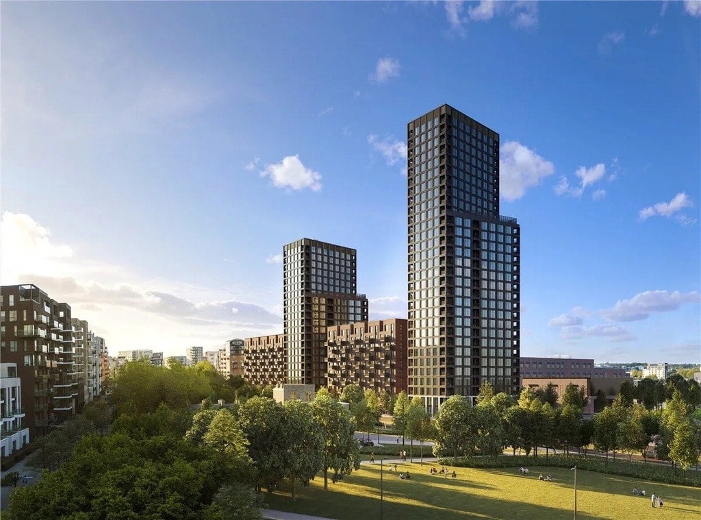 Flat West Parkside in Greater London