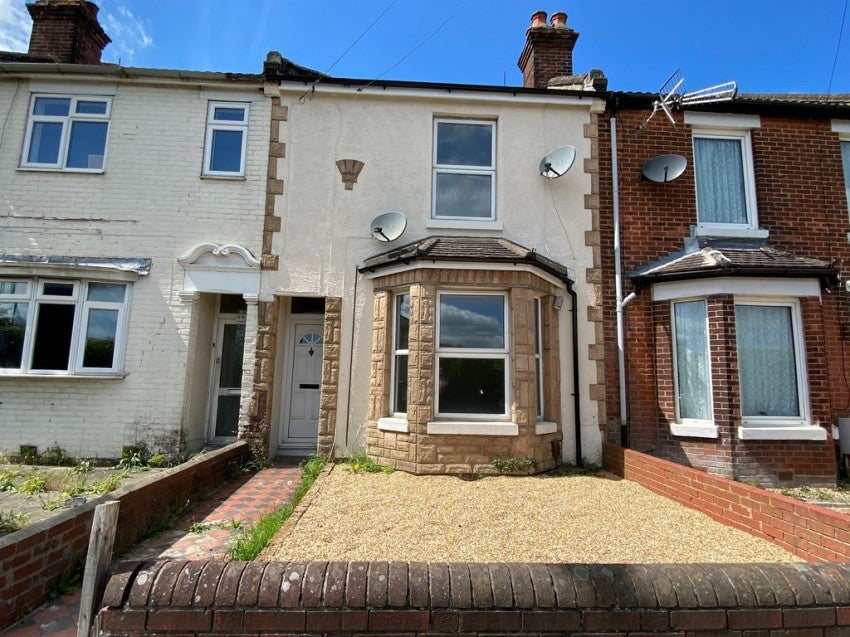 House Chestnut Avenue in Eastleigh