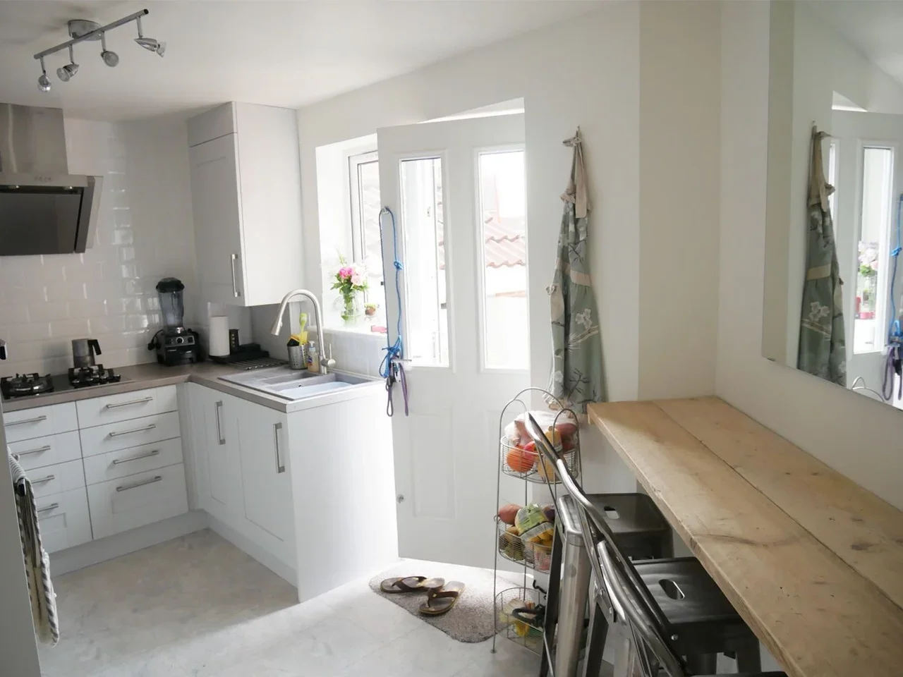 Flat Westland Drive in Lee-on-the-Solent