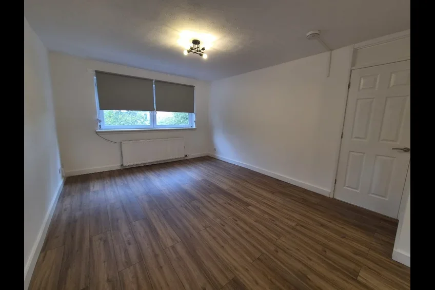Flat St Andrews Court in East Kilbride