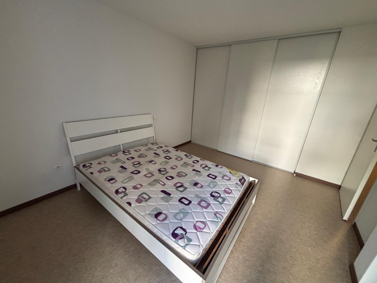 Flat Route de Narbonne in Auzeville-Tolosane