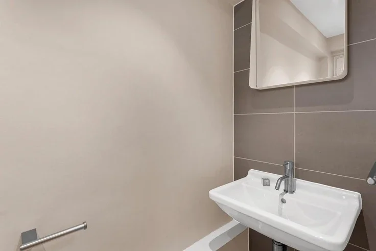 Flat Ebury Street in City of Westminster