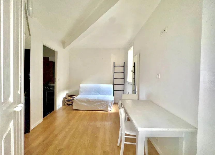 Room Rue de Metz in Toulouse