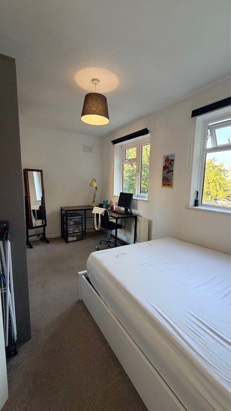 Room Brandram Road in Greater London