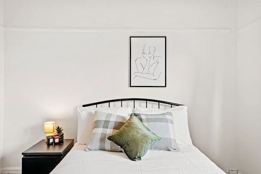 Room Fairfield Drive in Greater London