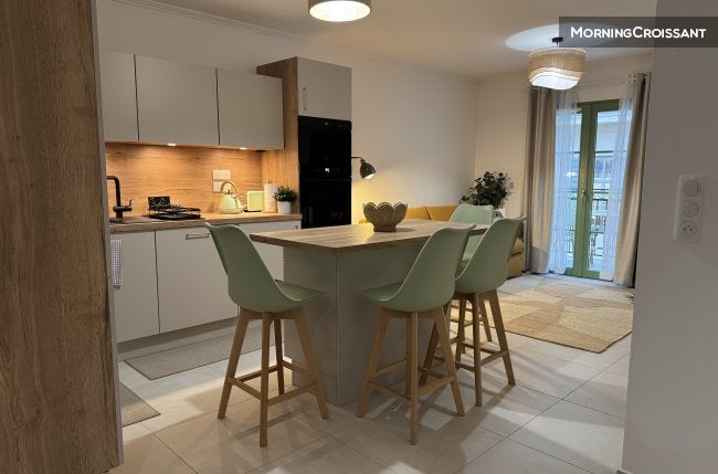 Flat Rue Gustave Deloye in Nice