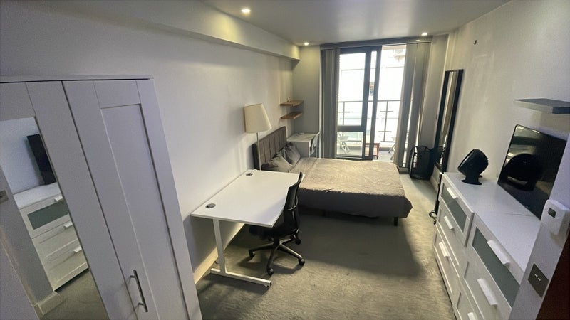 Room Cuba Street in Greater London