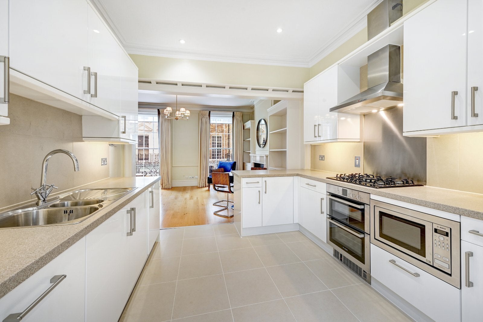 Flat Motcomb Street in City of Westminster