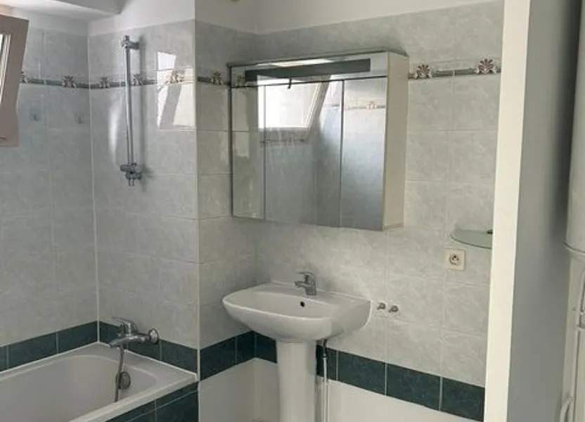 Flat Rue Pierre Weczerka in Champs-sur-Marne