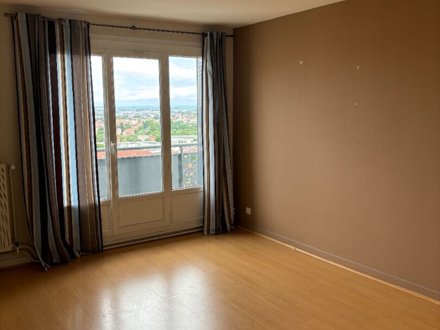 Appartement Place du Grand Pavois à Clermont-Ferrand