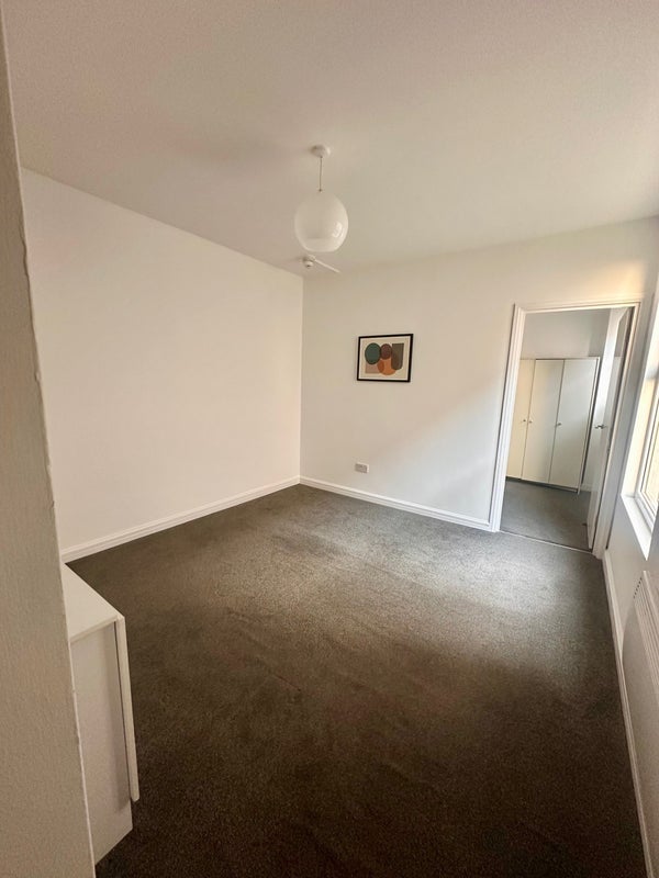 Flat Despenser Street in Cardiff