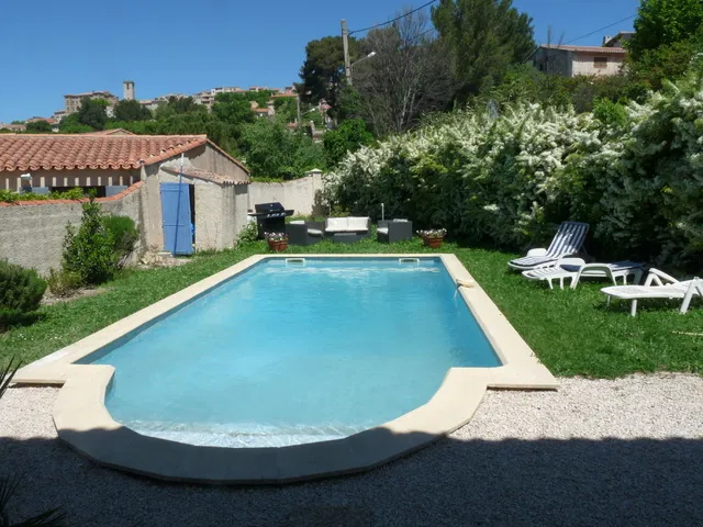 House Rue des Genêts in Éguilles