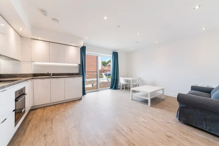 Flat Kimpton Road in Luton