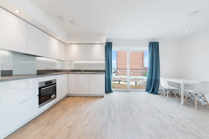 Flat Kimpton Road in Luton