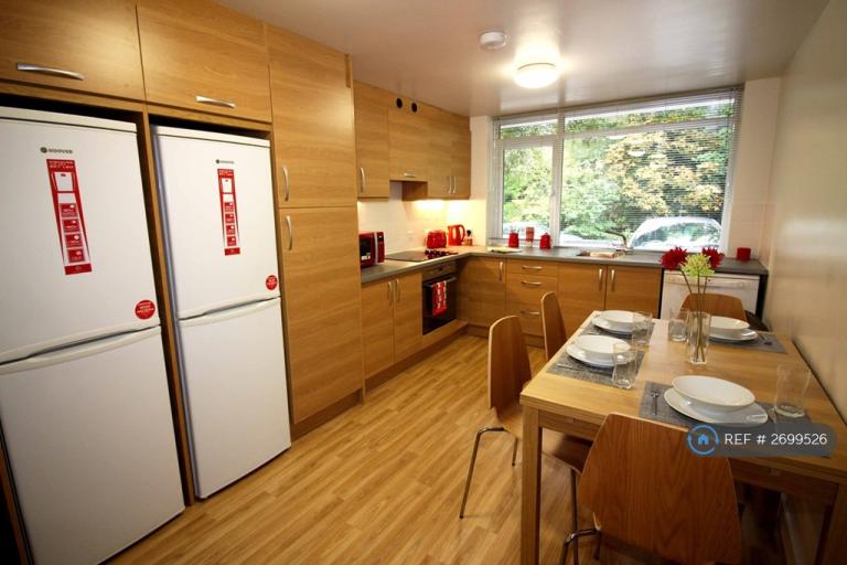 House Sparkford Close in Winchester