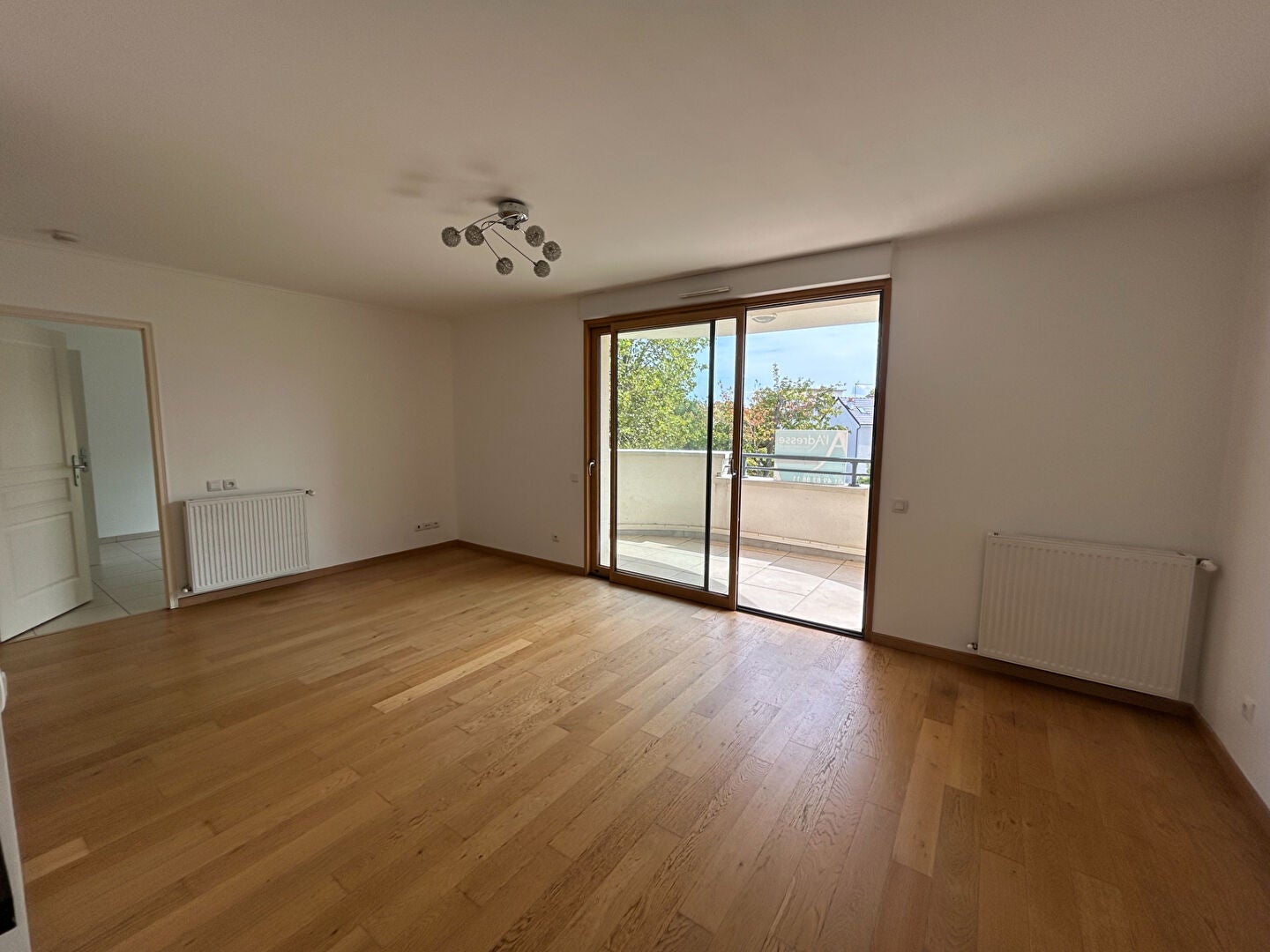 Flat Avenue des Frères Lumière in Bry-sur-Marne