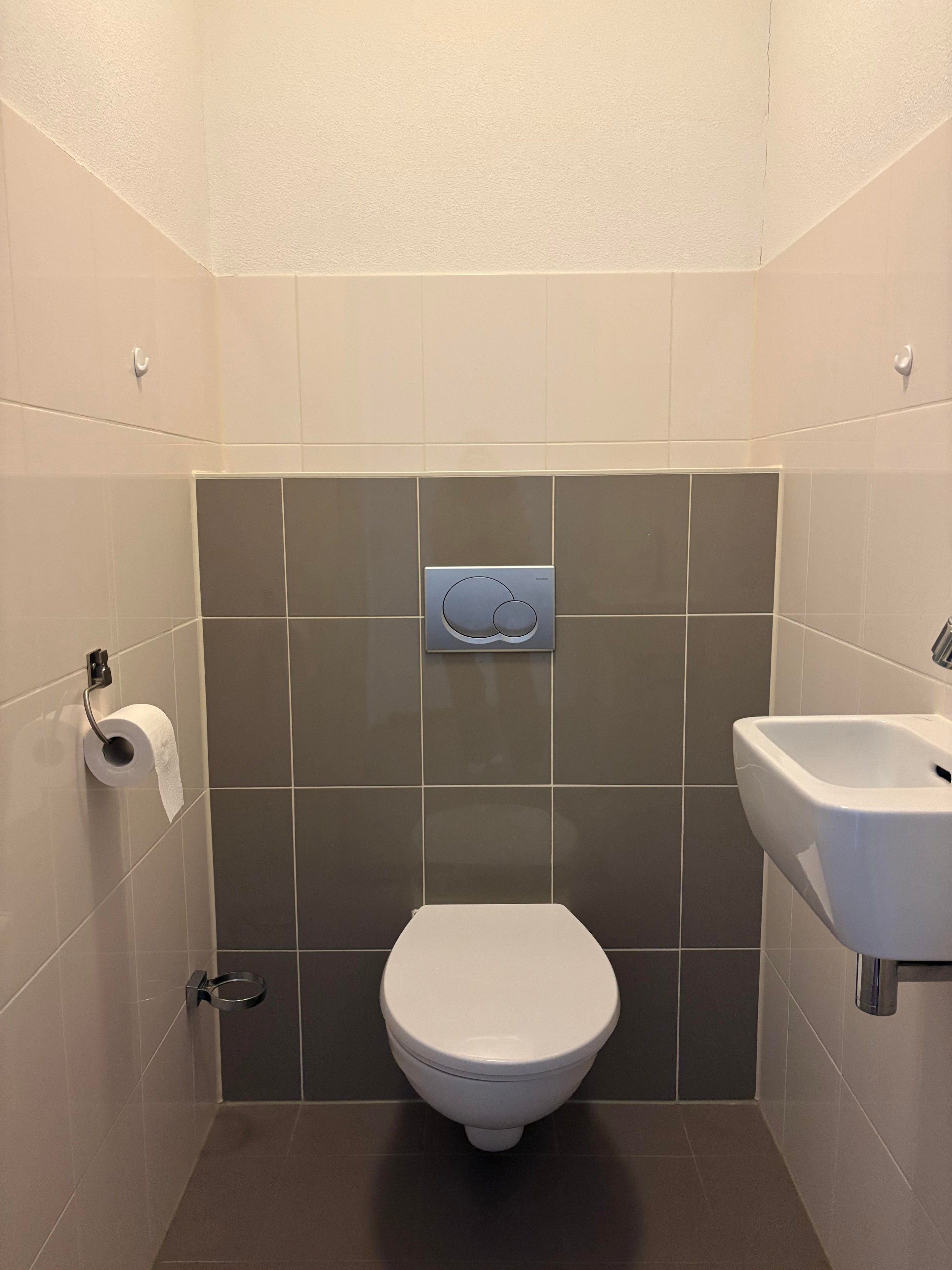 Appartement te huur: Basiliekstraatje, Hulst