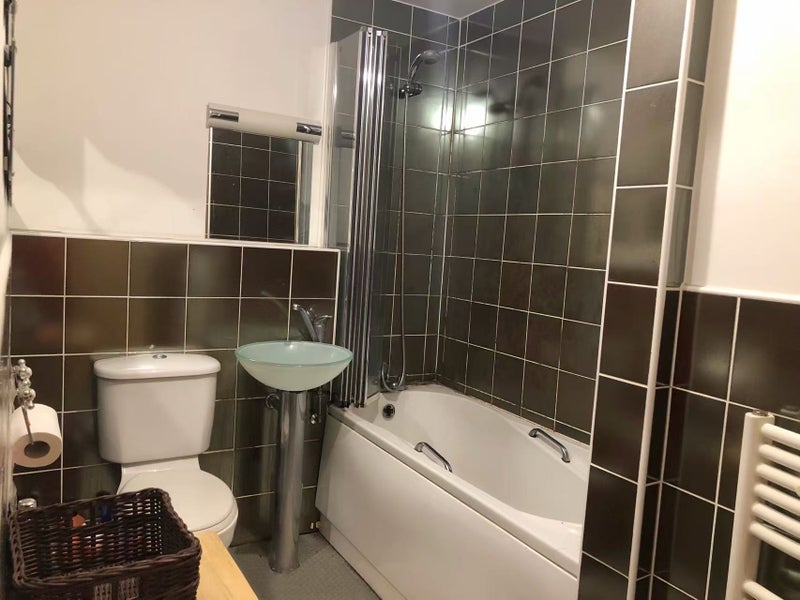 Room Ladywood Middleway in Birmingham