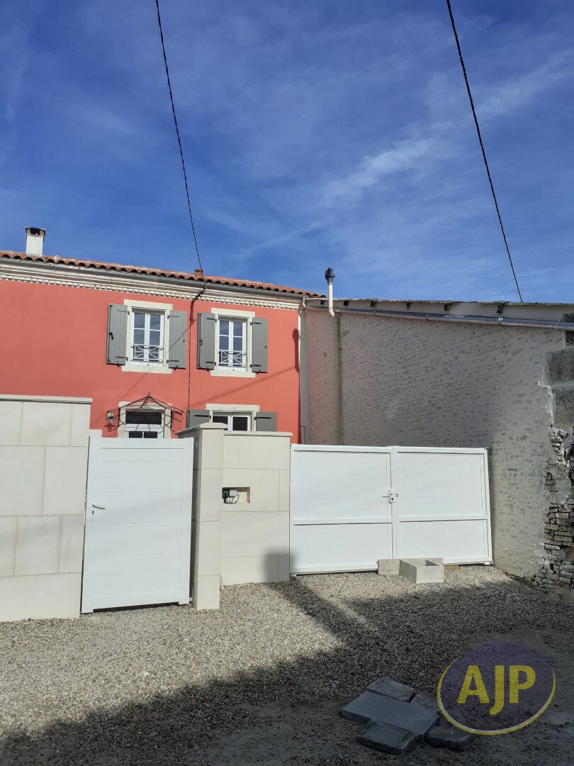 Maison D 60 à Nieuil