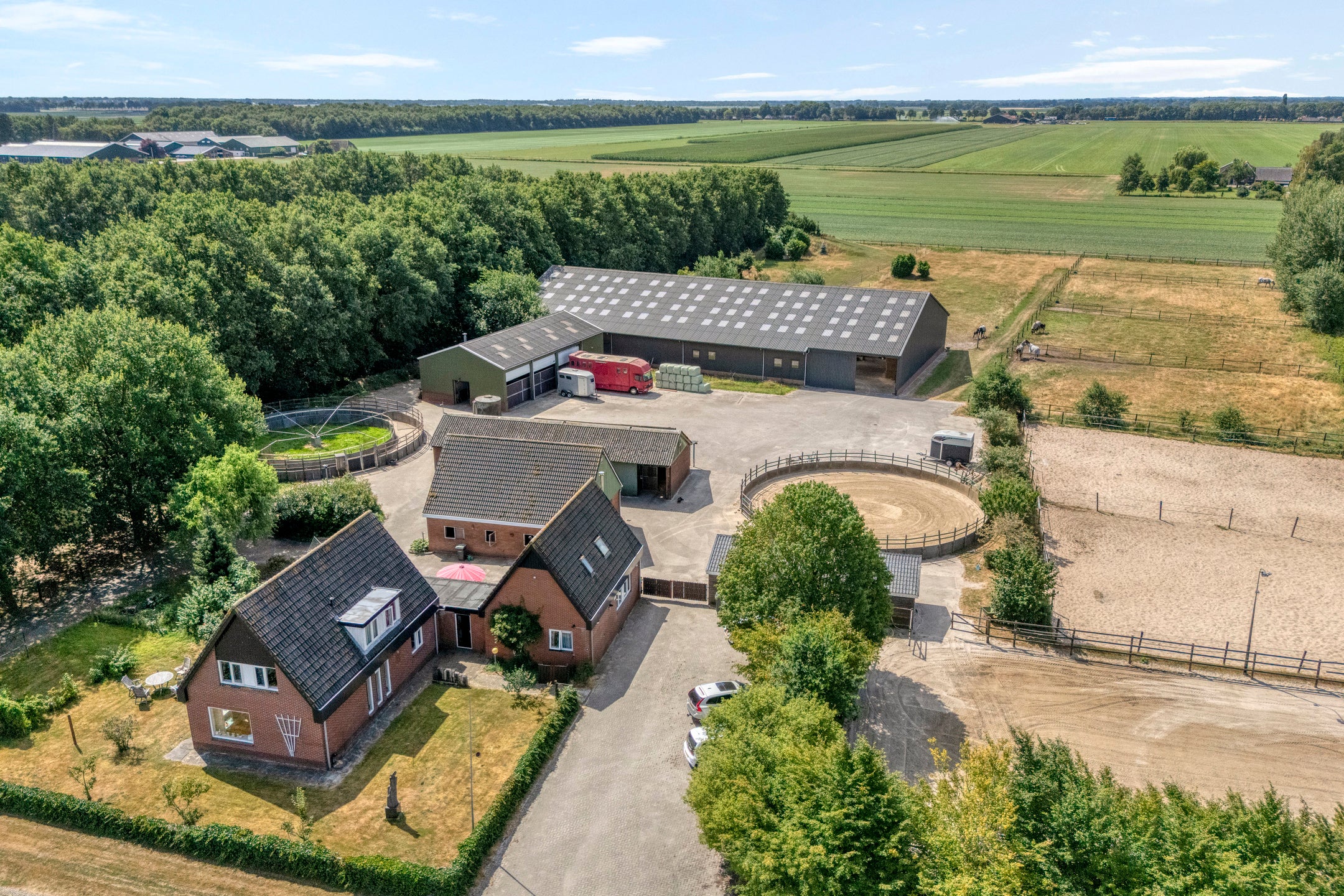 Huis Hoopsteeweg 11 in Bruchterveld