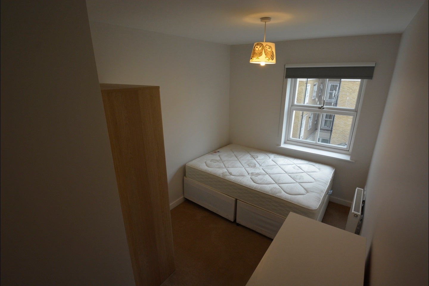 Flat Caledonian Square in Greater London