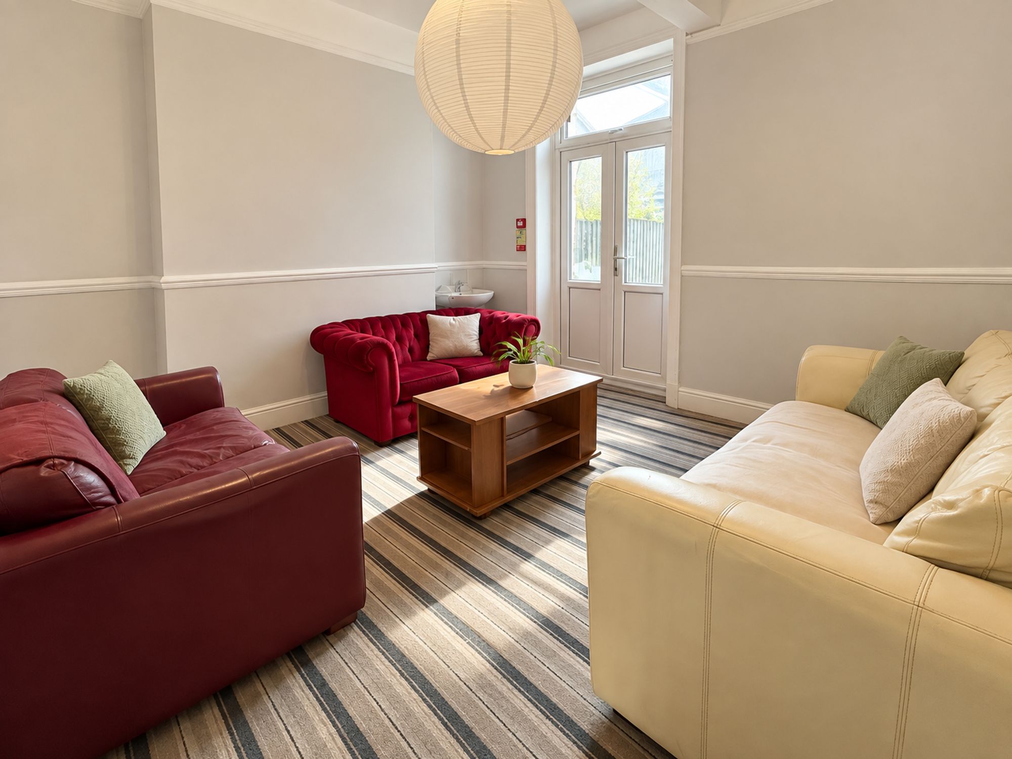 Room Churchill Road in Bournemouth