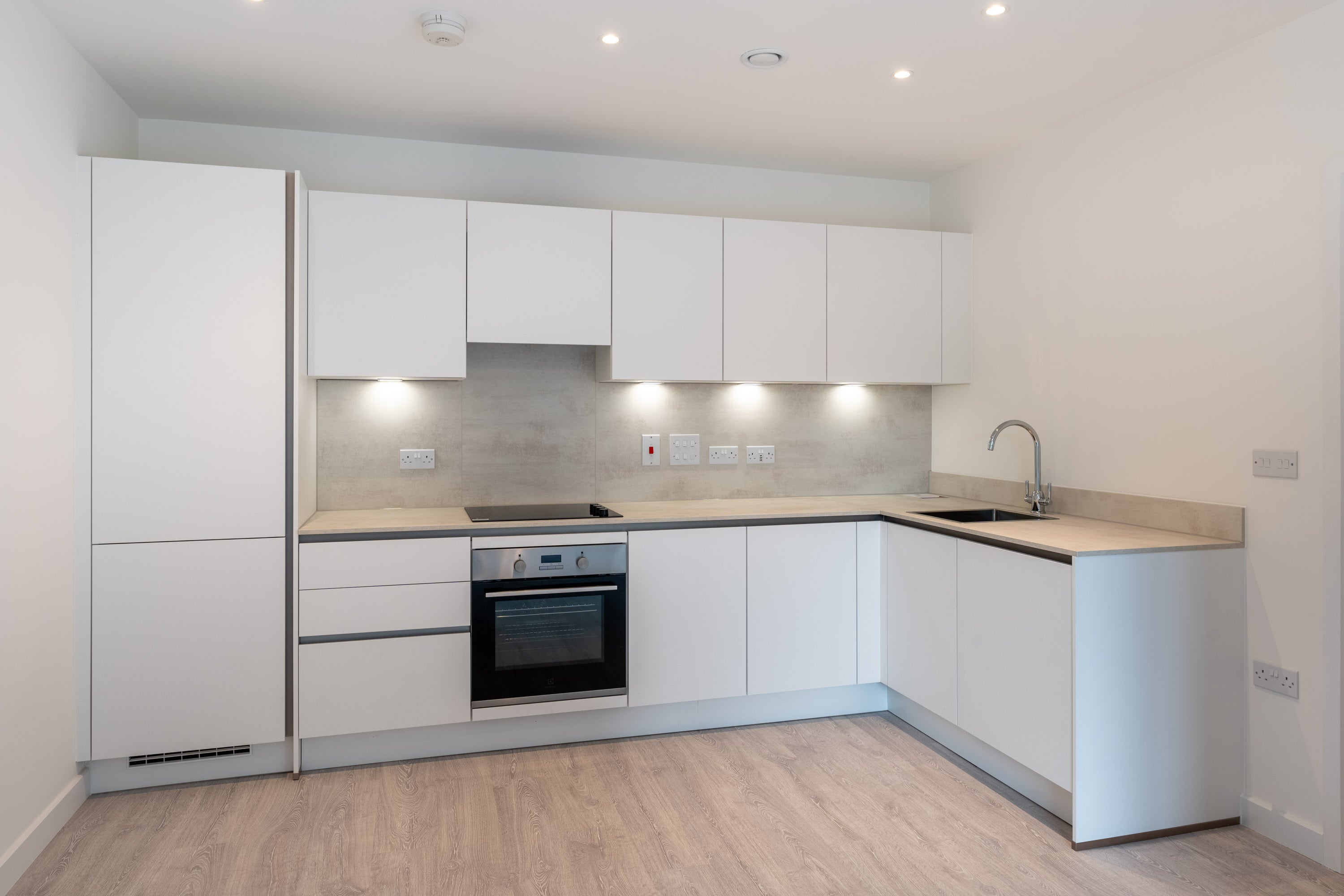 Flat Silverdale Road in Greater London