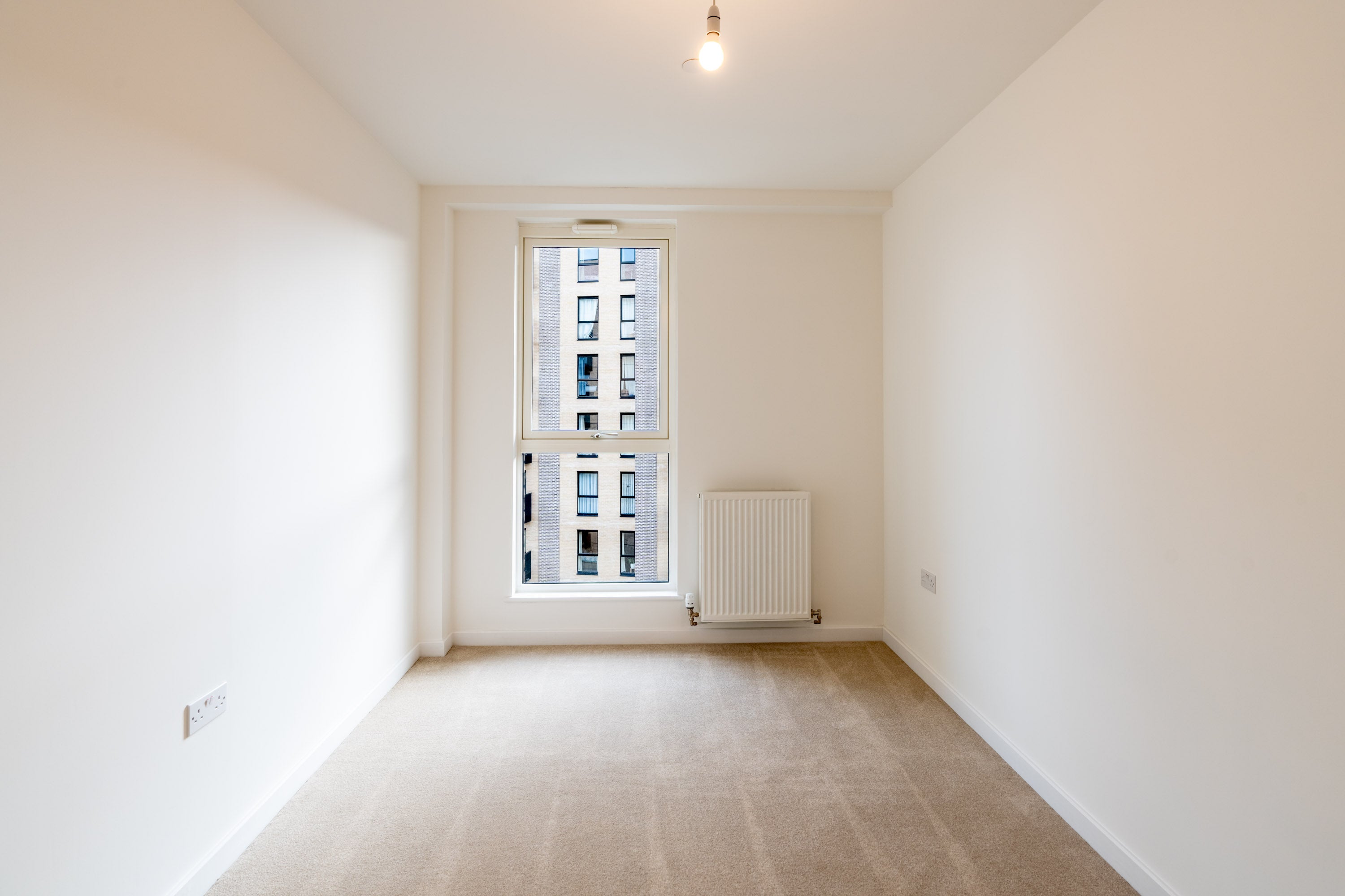 Flat Silverdale Road in Greater London