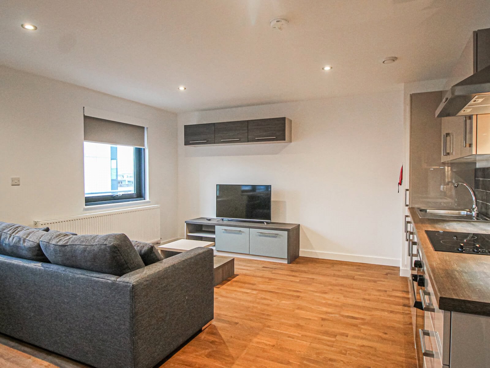 Flat Wade Lane in Leeds