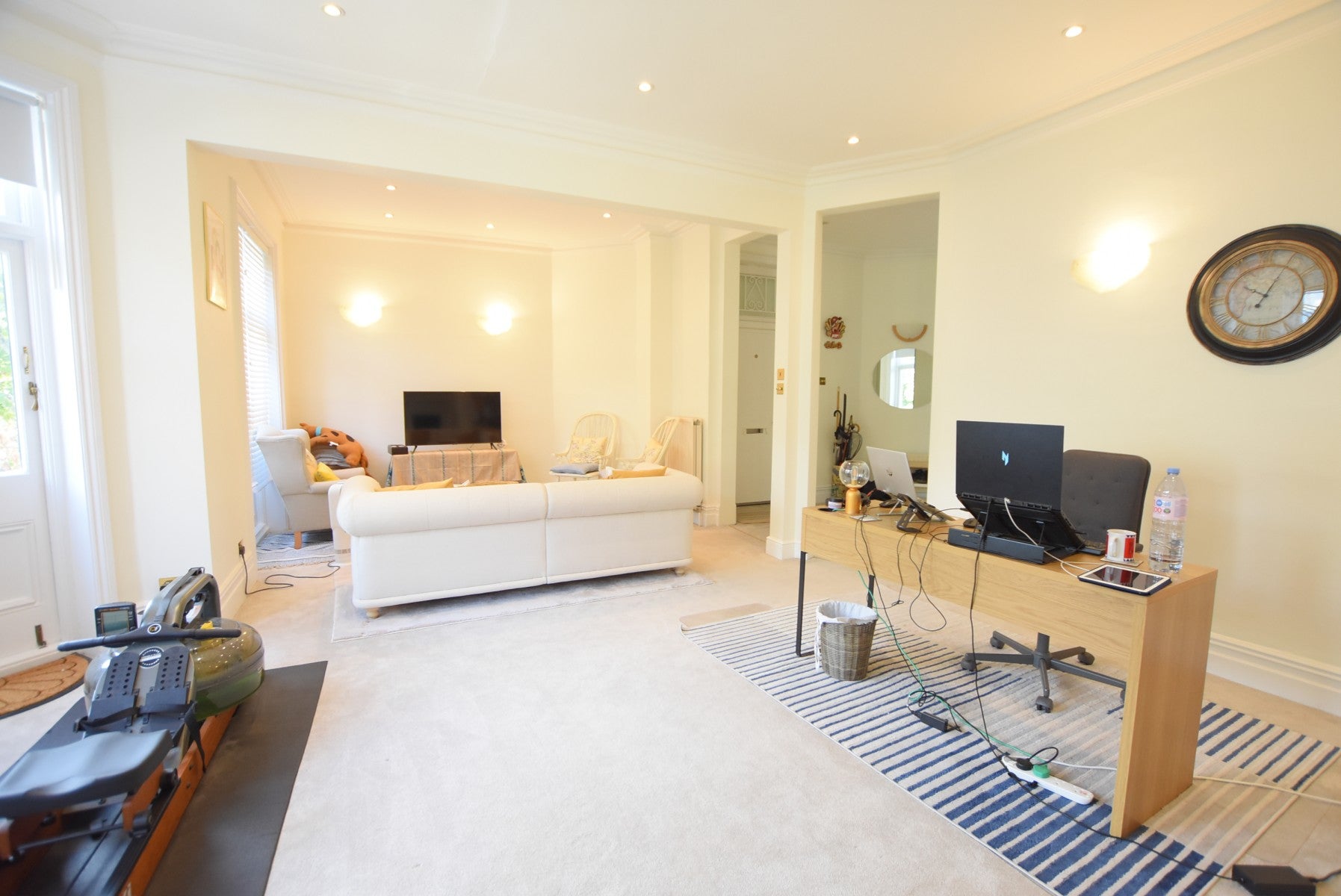 Flat Lauderdale Road in City of Westminster