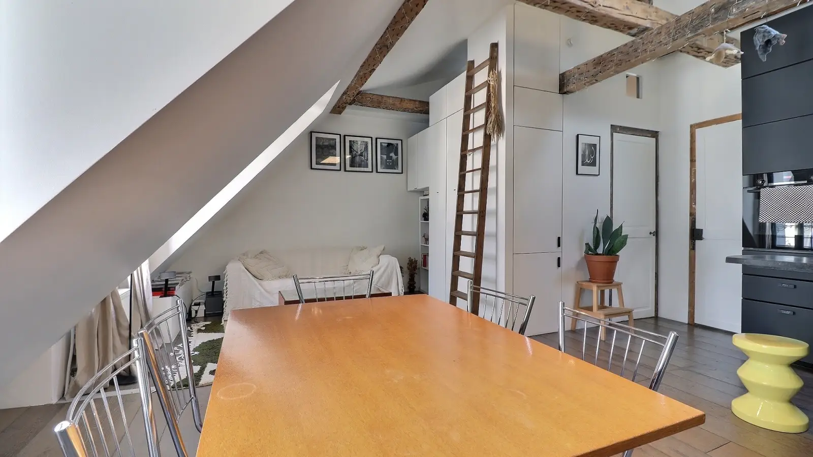 Appartement Rue du Chemin Vert à Paris