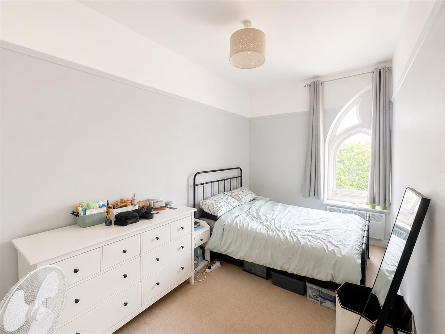 Flat Exeter Close in Watford