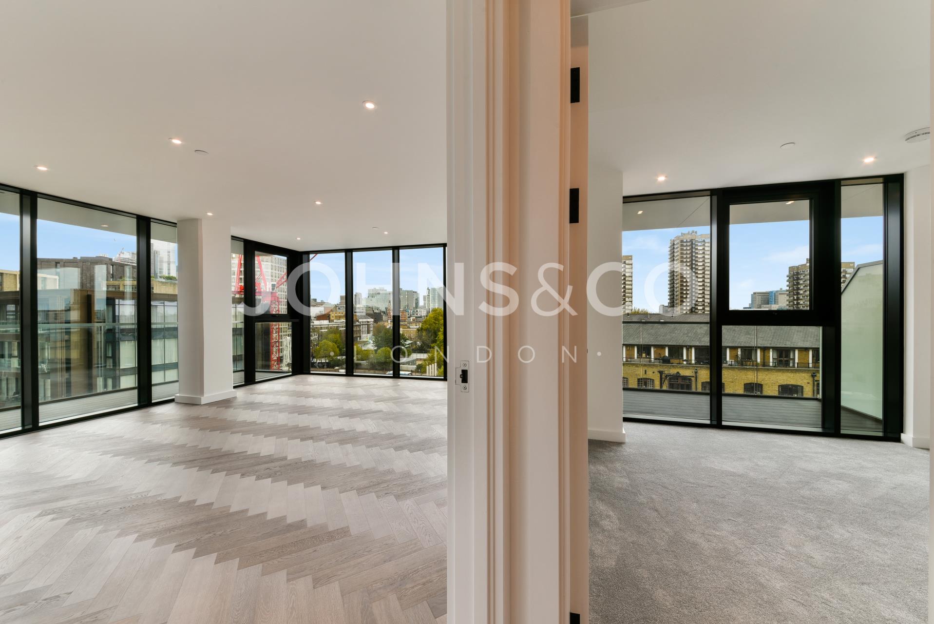 Flat Merino Gardens in Greater London