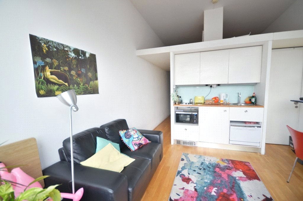Flat Greengate in Salford