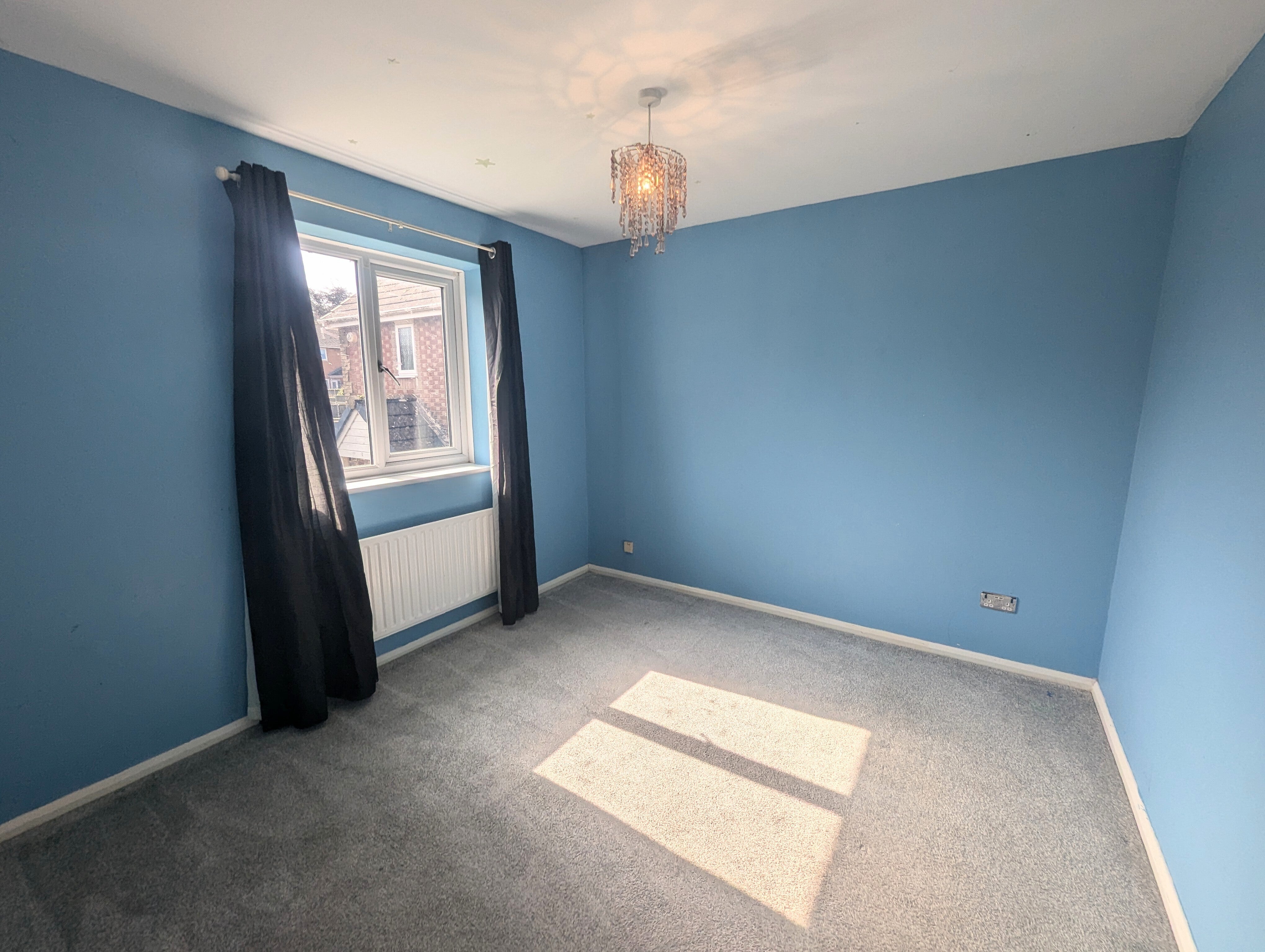 Flat Kingfisher Drive in Durrington