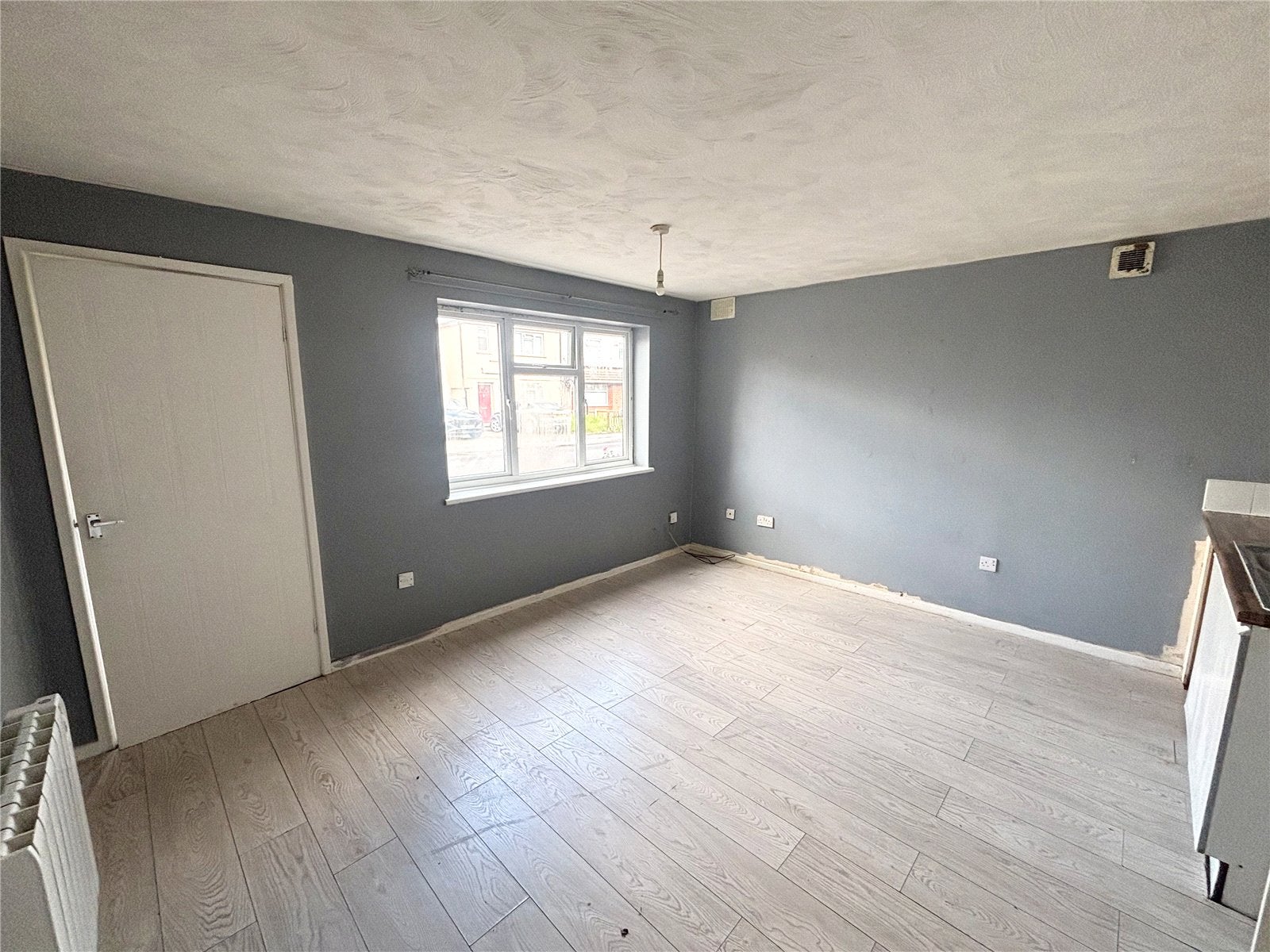 Flat Victoria Court in Cannock Chase