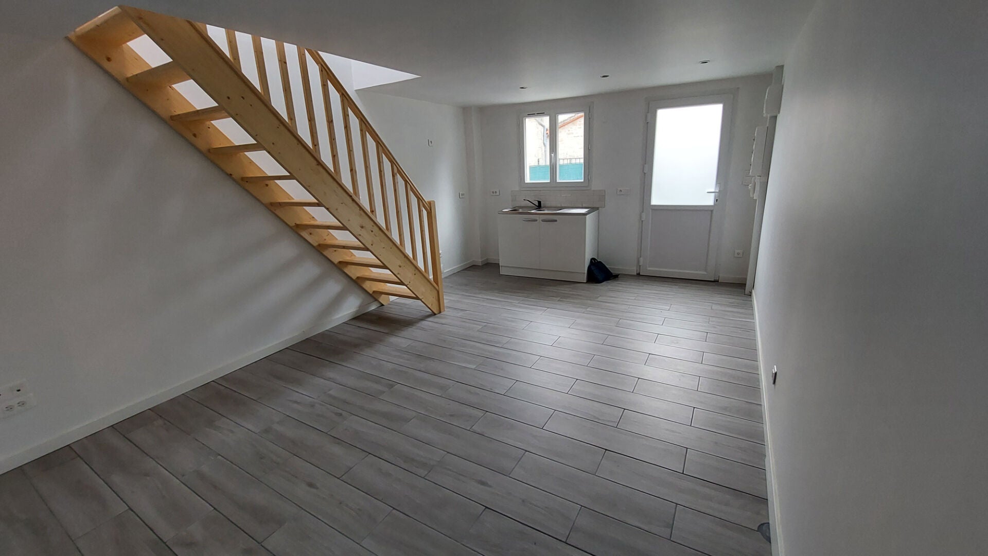 Appartement D 124 à Aigondigné
