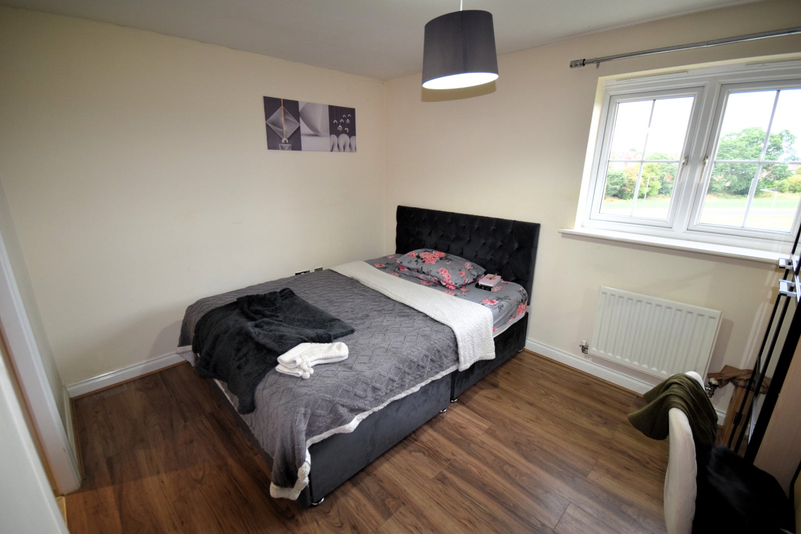 Flat Longmans Close in Carlisle