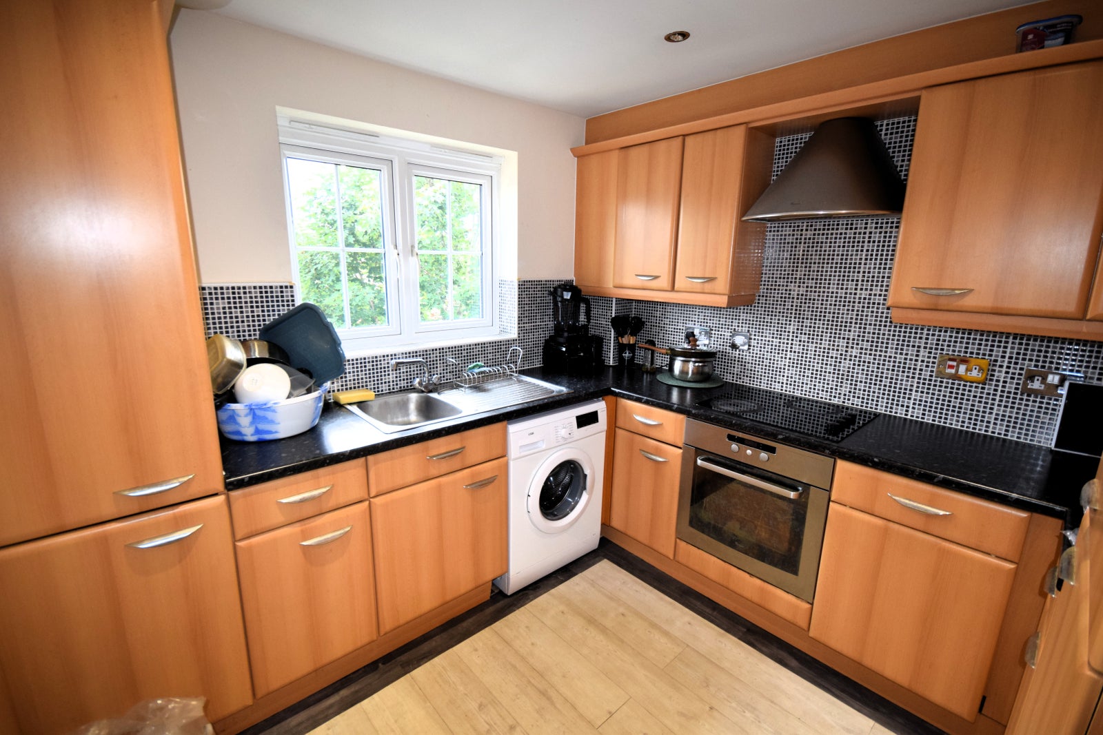Flat Longmans Close in Carlisle