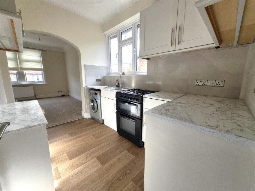 Flat Upton Road in Greater London